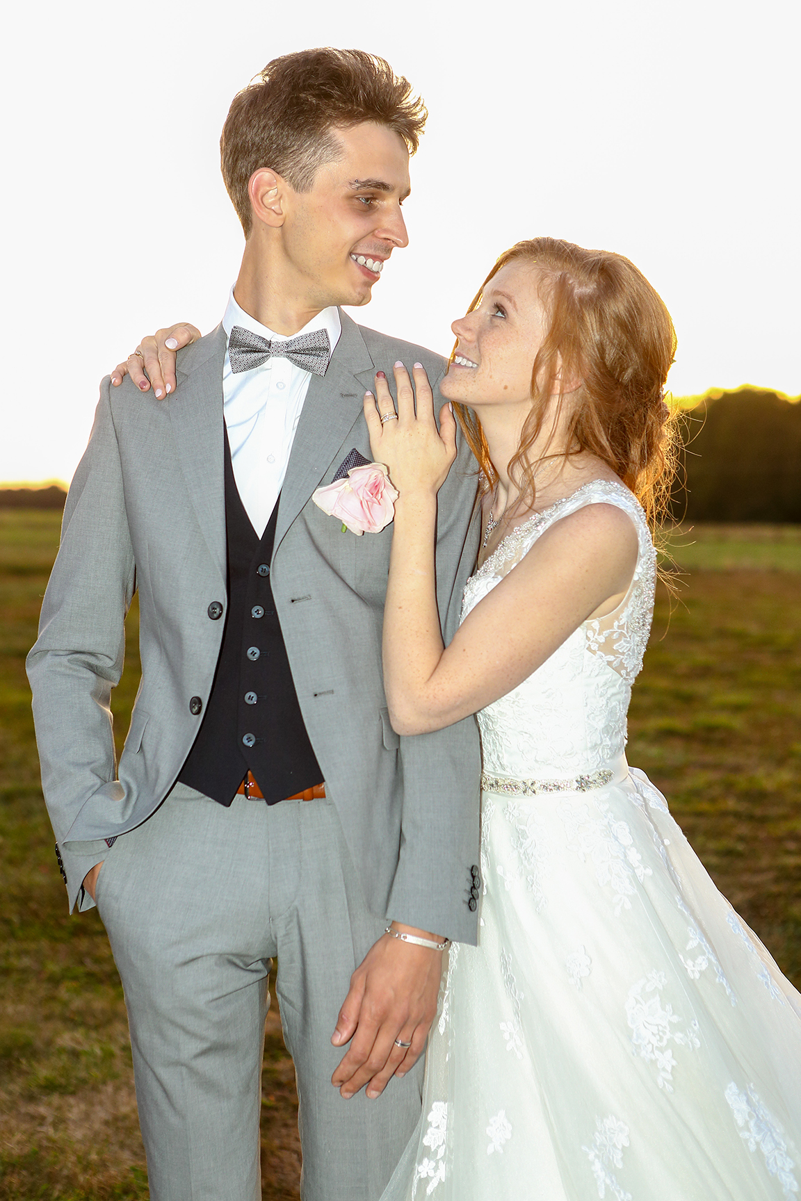 Photographe mariage 94 Val-de-Marne - les mariés au coucher du soleil